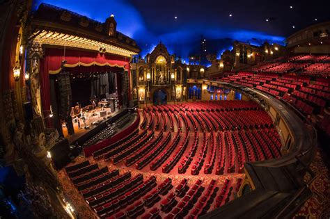 the louisville palace seating